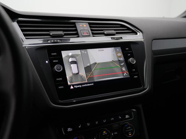 Volkswagen TIGUAN Allspace 7 pers. 2.0 TSI 190 pk DSG 4Motion Highline Business R / R-Line | Panoramadak | Leder | Geheugenstoelen | Adaptief onderstel | Head-up display | Rondomzicht camera