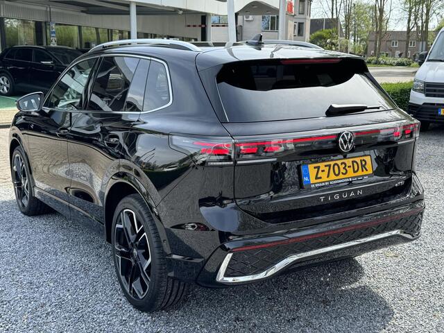 Volkswagen TIGUAN 1.5 eTSI 150pk DSG R-Line (Trekhaak,Camera,Keyless,Navi,IQ)