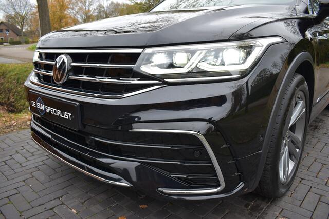 Volkswagen TIGUAN 1.5 TSI R-Line '21 LEER, PANO, TREKH, ACC, NIEUWSTAAT!