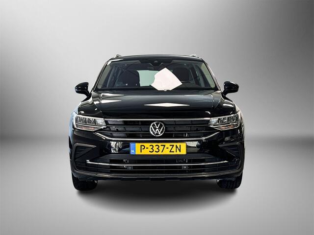 Volkswagen TIGUAN 1.5 TSI 130pk Life Business Voorruit verwarmbaar / 'Tulsa', 17 inch lichtmetaal / Stoelverwarming