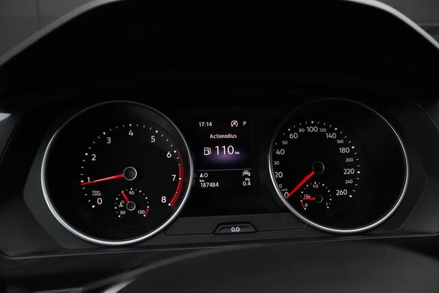 Volkswagen TIGUAN Allspace 1.5 TSI Comfortline Business | DSG | TREKHAAK | STOELVERW. | PDC | CRUISE | NAVI |