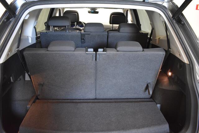 Volkswagen TIGUAN 1.4 TSI Highline 7p EL trekt+aKlep Virtual Head-Up Camera Pano Discpro navi