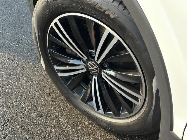 Volkswagen TIGUAN 1.4 TSI DSG eHybrid Life | Leder | Trekhaak | 360 Camera | Elek. klep | Rijklaar incl. 1 jaar Bovag garantie