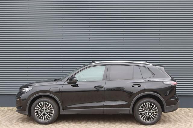 Volkswagen TIGUAN 1.5 eHybrid 204pk Edition Pano/IQ.Light/Keyless/Camera/ACC/DCC/Elek. klep/Dodehoek/trekhaak wegkl.