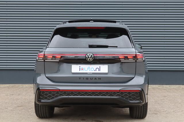 Volkswagen TIGUAN 1.5 eHybrid 272pk R-Line Black Style Pano/IQ.Light/360/Head-up/HK/Keyless/ACC/DCC/ErgoActive/Dodehoek/19"