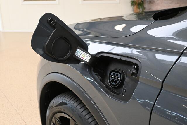 Volkswagen TIGUAN 1.4 TSI eHybrid 245pk R-Line Business+ | IQ. Light | Camera | Trekhaak | 100% (Dealer) onderhouden label