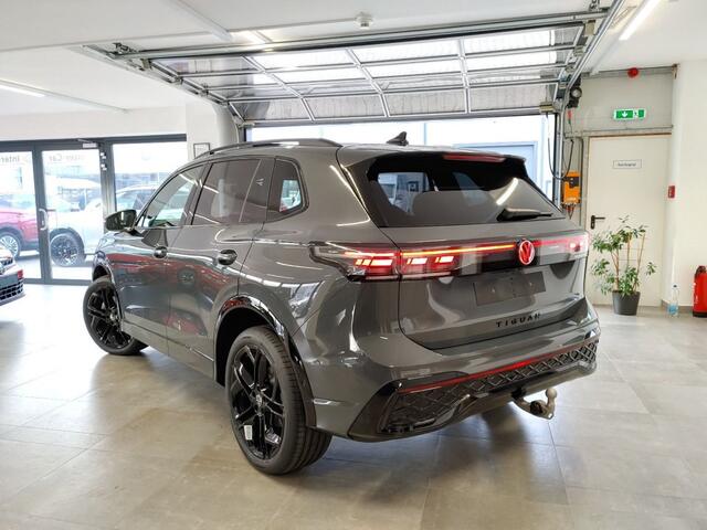 Volkswagen TIGUAN 1.5 TSI E-HYBRID R-LINE PANO-DAK/TREKHAAK/CAMERA/HUD/ACC/STOELVERW