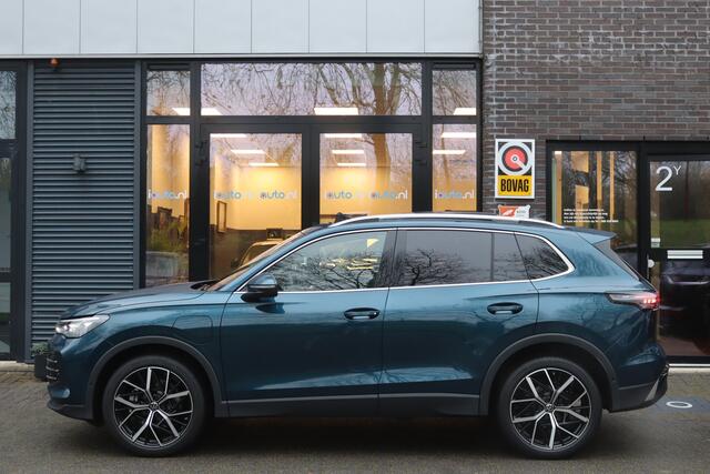 Volkswagen TIGUAN 1.5 eHybrid 204pk Elegance Pano/IQ.Light HD/360/Head-up/Keyless/ACC/DCC/ErgoActive/Dodehoek/20"/Trekhaak wegkl.