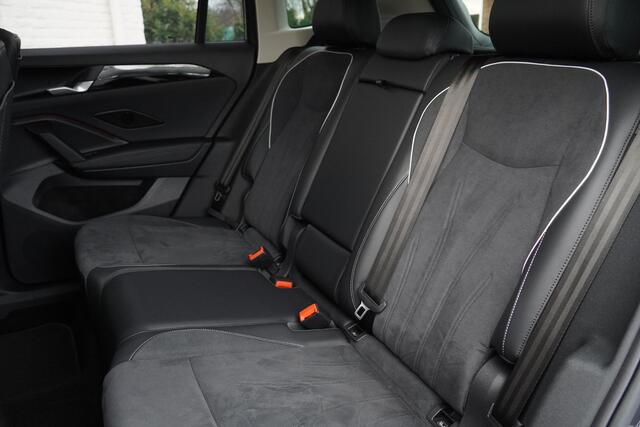 Volkswagen TIGUAN 1.5 eTSI Elegance 360-camera Massage-stoel LED-IQ NAVI