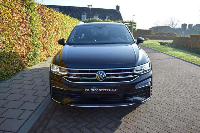 Volkswagen TIGUAN 1.5 TSI R-Line '22 PANO, LEER, TREKH, 71DM! NIEUWSTAAT!