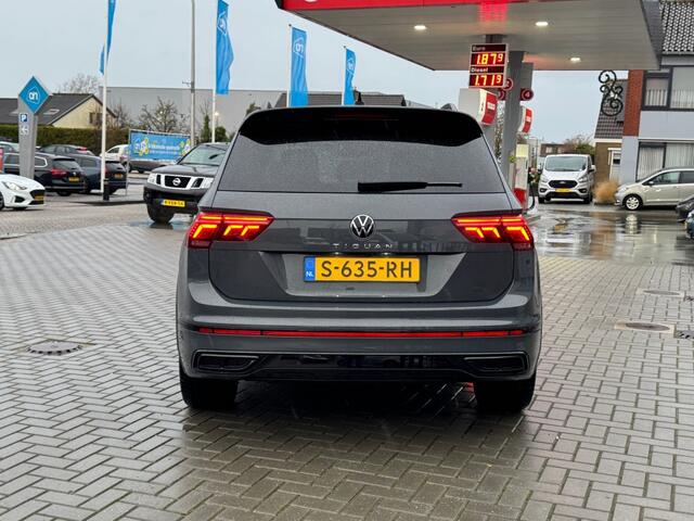 Volkswagen TIGUAN 1.5 TSI DSG R-LINE Black Style Panoramadak NL-auto 1e Eig.