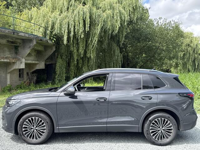 Volkswagen TIGUAN 1.5 eTSI DSG LIFE EDITION TREKHAAK/NAVI/CAMERA/IQ-LIGHT