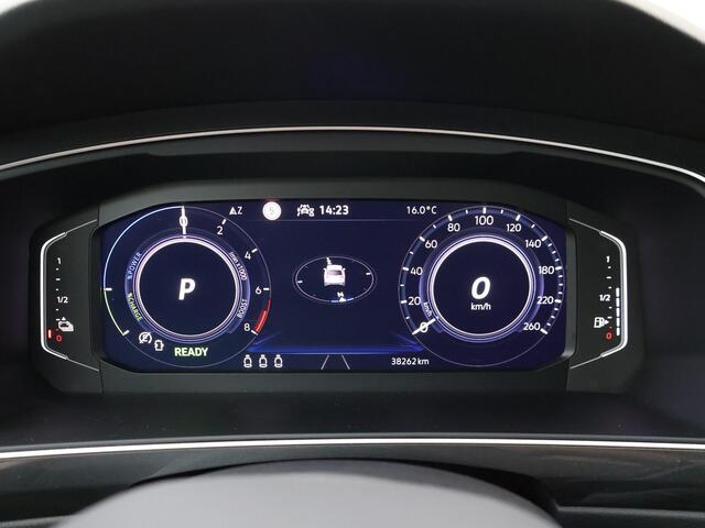 Volkswagen TIGUAN 1.4 TSI eHybrid R-Line Business | 245 PK | Automaat | Trekhaak | Achteruitrijcamera | R-Line |