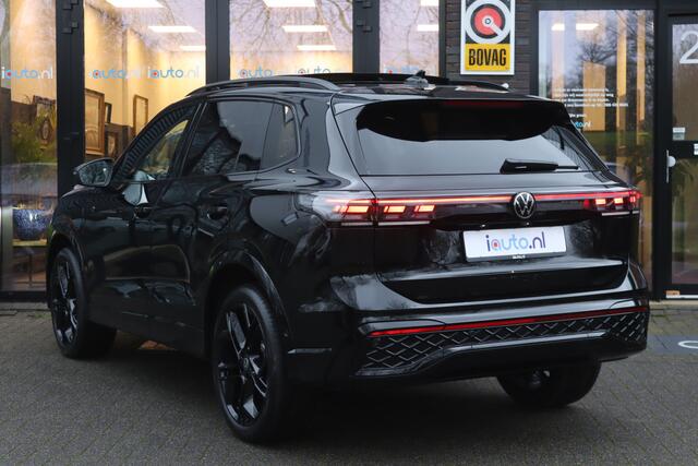 Volkswagen TIGUAN 1.5 eHybrid 204pk R-Line Black Style Leder/Pano/IQ.Light HD/360/Head-up/Keyless/ACC/DCC/ErgoActive/Dodehoek/Trekhaak wegkl.