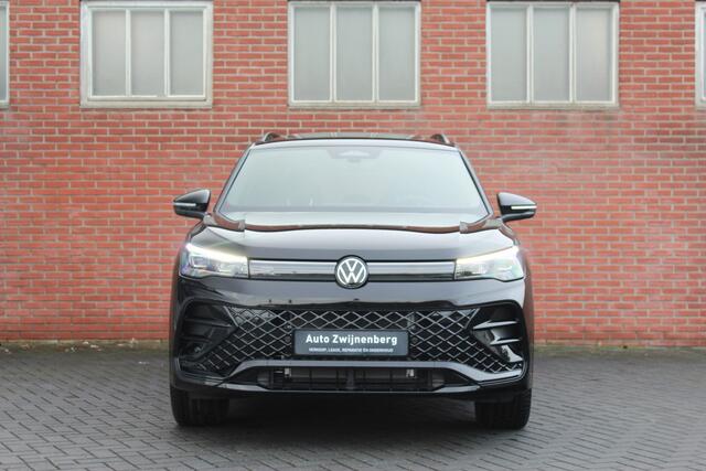 Volkswagen TIGUAN 1.5 eHybrid R-Line Edition | Pano | Trekhaak | ACC |