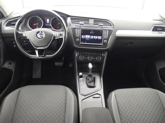 Volkswagen TIGUAN 1.4 TSI ACT Comfortline AUTOMAAT / TREKHAAK / NWE DRIEM / CAMERA / NAVI / CLIMA / PDC / BLUETOOTH / CRUISE / NL-AUTO