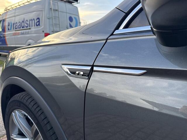 Volkswagen TIGUAN 1.5 TSI ACT Highline Business R | Trekhaak | Pano | A.cam | Keyless |