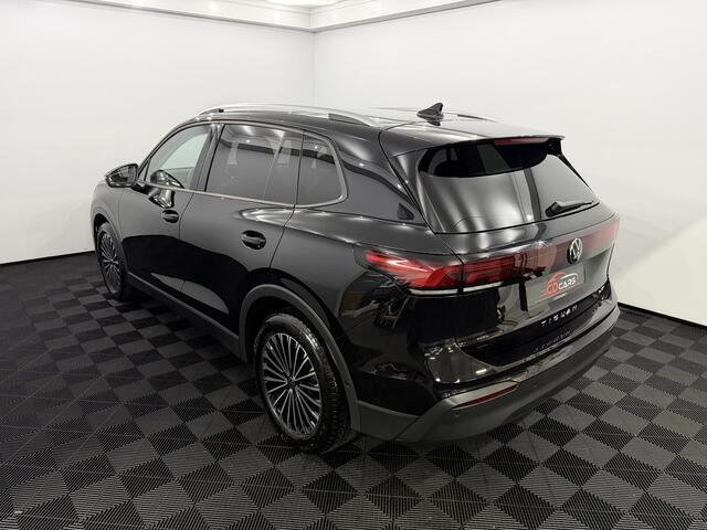 Volkswagen TIGUAN 1.5 eHybrid Life Edition Half leder, Camera, Navi, Winterpakket, Keyless start, Cruise control adaptief, Sfeerverlichting, 2 jaar