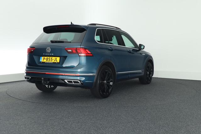 Volkswagen TIGUAN 1.5 TSI 150pk DSG R-Line Trekhaak Head-Up Stoelverwarming Virtual Cockpit Navigatie