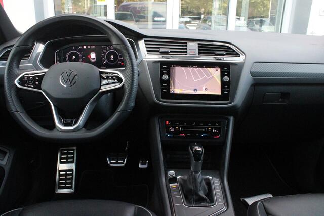 Volkswagen TIGUAN 1.4 TSI 245PK eHybrid R-LINE BUSINESS + | BEKLEDING LEDER VIENNA | PANORAMISCH SCHUIF/KANTEL DAK | ELEKTRISCH WEGKLAPENBARE TREKHAAK | R-LINE INTERIEUR/EXTERIEUR | VERWARMBARE VOORSTOELEN/STUUR | ELEKTRISCH BEDIENBARE VOORSTOELEN MET GEHEUGEN FUNCTIE | AK