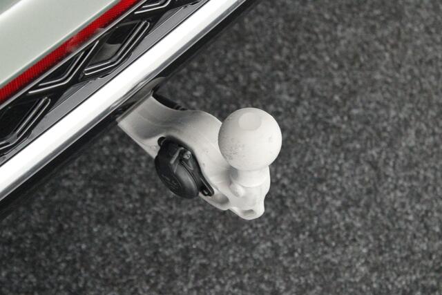 Volkswagen TIGUAN 1.5 272pk eHybrid R-Line Edition Trekhaak Camera Keyless Massage Virtual Cockpit Panoramadak Carplay