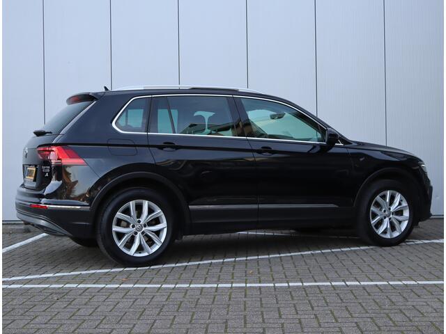 Volkswagen TIGUAN 2.0 TSI 4Motion Highline | Head-up | Dynaudio | Trekhaak | ACC