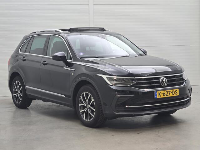 Volkswagen TIGUAN 1.5 TSI Life Business | Panoramadak | Trekhaak | Camera |* 27 t/m 31 dec eindejaarsshow!!
