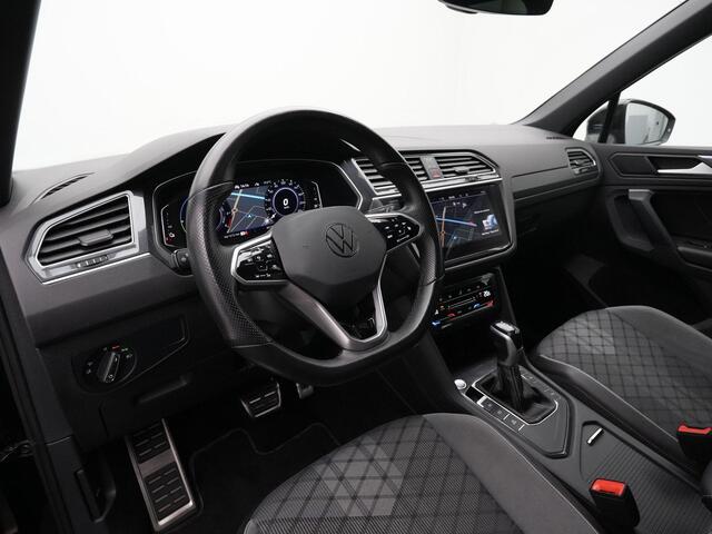 Volkswagen TIGUAN 1.4 TSI eHybrid 245 pk DSG R-Line | Navigatie Discover Pro | Adaptief onderstel | Stuur-/achterbankverwarming | Achteruitrijcamera