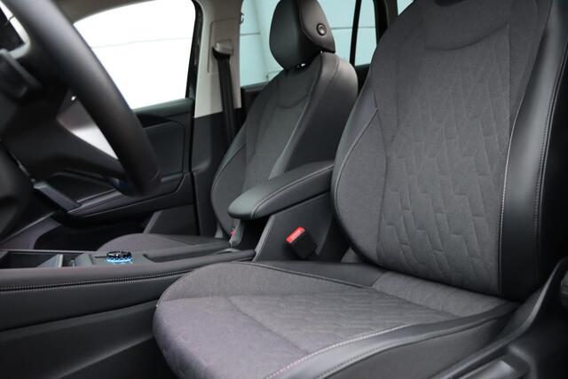 Volkswagen TIGUAN 1.5 eTSI Life Business 130pk DSG7