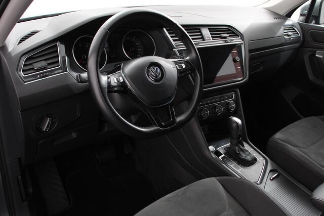 Volkswagen TIGUAN Allspace 1.5 TSI DSG High-Line 7p. | Navigatie | Climate Control | Lichtmetalen velgen | Electrische Achterklep | DAB | Led | Stoelverwarming