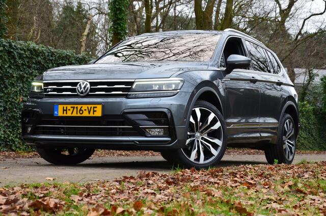 Volkswagen TIGUAN Allspace 1.5 TSI Highline Business R Line 7 Persoons. Automaat/Navi/Pdc/Ecc/Achteruitrijcamera/Panoramadak/Stoel&Stuur verwarming/trekhaak elektrisch uitklapbaar/Virtueel dashboard/Privacy-Glass/Cr-Controle/20-Inc Lmv/Dynaudio