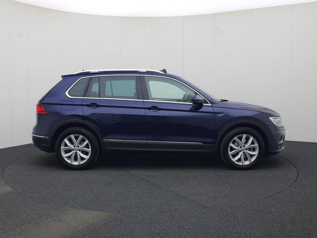 Volkswagen TIGUAN 1.5TSI/150PK ACT Highline DSG · Navigatie · Apple/Android Car Play · Trekhaak · Stoelverwarming ·