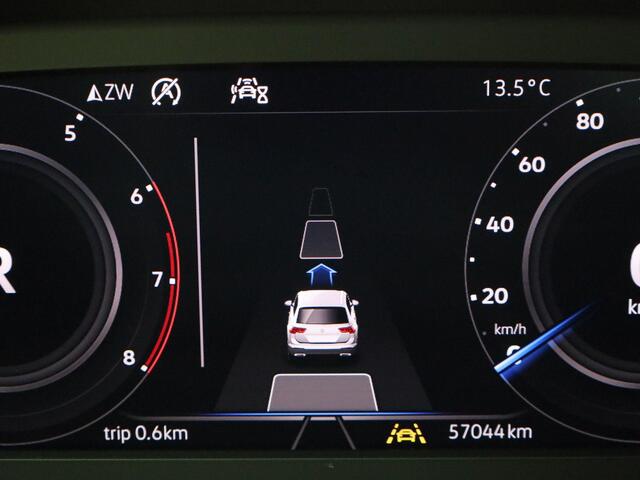 Volkswagen TIGUAN 1.5TSI/150PK ACT Highline DSG · Navigatie · Apple/Android Car Play · Trekhaak · Stoelverwarming ·