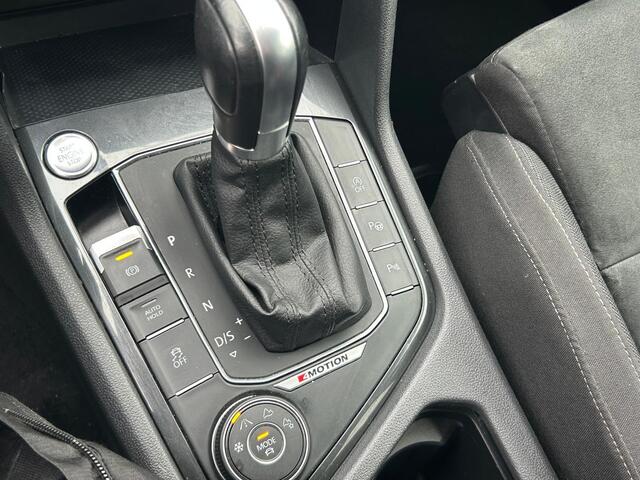 Volkswagen TIGUAN Allspace 2.0 TSI 220PK, 4Motion, R-line, 7-Persoons, Trekhaak, Virtual Cockpit, Massage,