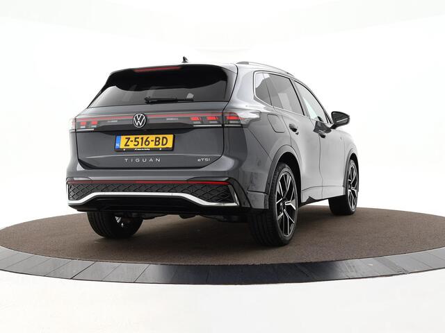 Volkswagen TIGUAN 1.5 eTSI 150pk DSG R-Line Business · Apple/Android Car Play · Camera · Elek. Trekhaak · Massage · Navigatie · 20'' Inch · Garantie t/m 27-02-2028 of 100.000km