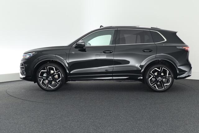 Volkswagen TIGUAN 1.5 272pk eHybrid R-Line Edition Trekhaak Camera Keyless Massage Virtual Cockpit Panoramadak Carplay