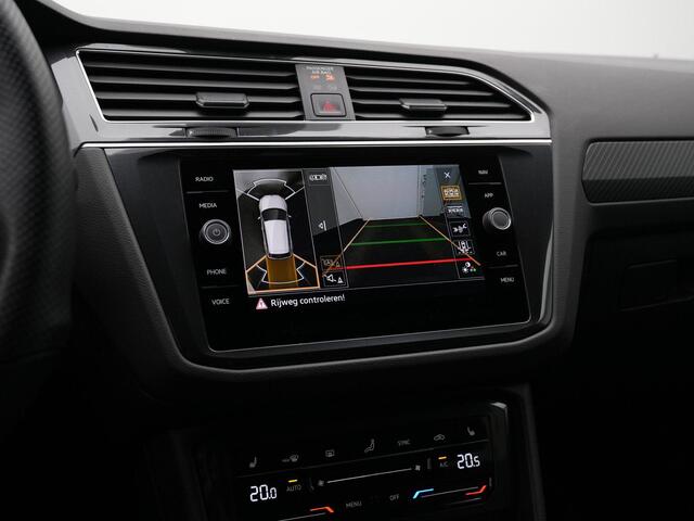 Volkswagen TIGUAN 1.4 TSI eHybrid 245 pk DSG R-Line Business | Panoramadak | Adaptief onderstel | 360 camera | Head-up display | IQ Light