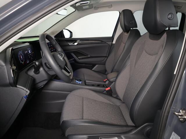 Volkswagen TIGUAN 1.5 eTSI Life Edition 150 PK DSG | Verlengde garantie | Panorama dak | Trekhaak uitklapbaar | 20 "LM velgen |