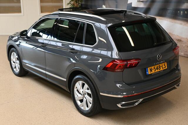 Volkswagen TIGUAN 1.5 TSI 150pk Elegance | IQ. Light | Panoramadak | Trekhaak | 100% (Dealer) onderhouden label