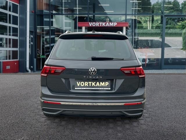 Volkswagen TIGUAN 2.0 TDI DSG LIFE PANO.DAK/360CAMERA/TREKHAAK/ACC/NAVI/CARPLAY/STOEL+STUURVERW./ELEK.ACHTERKLEP