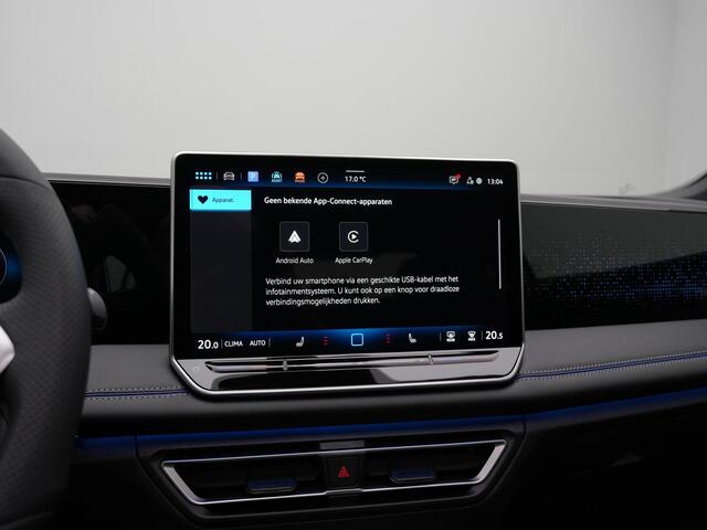 Volkswagen TIGUAN 1.5 TSI eHybrid 204 pk DSG R-Line | Panoramadak | Adaptief onderstel | Stuur-/stoelverwarming | Achteruitrijcamera | Massage