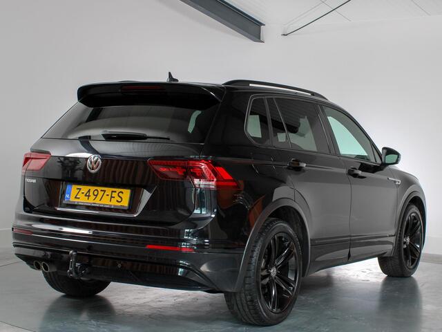 Volkswagen TIGUAN 1.5 TSI ACT Highline 2x R-Line Panoramadak, Trekhaak, Volleder, Memory, LED, Virtual