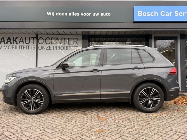 Volkswagen TIGUAN 1.5 TSI Life Business | HUD | Trekhaak | Navi