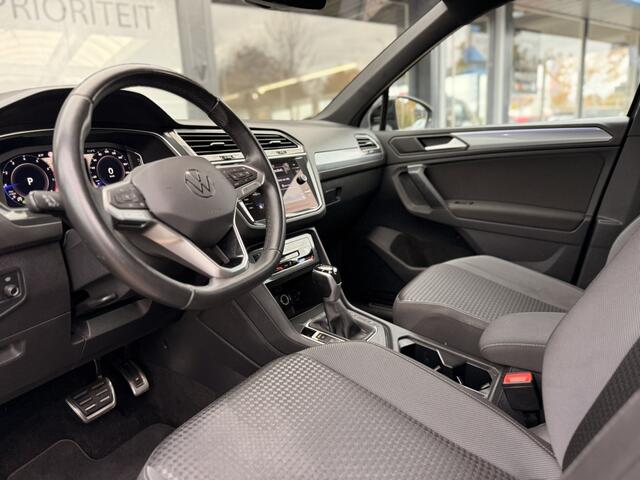 Volkswagen TIGUAN 1.5 TSI Life Business | HUD | Trekhaak | Navi
