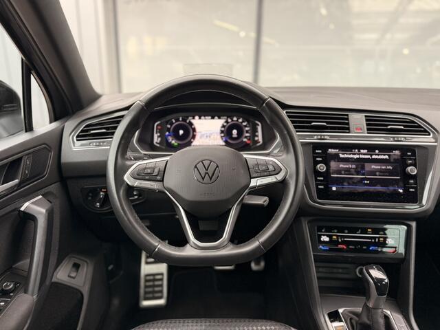 Volkswagen TIGUAN 1.5 TSI Life Business | HUD | Trekhaak | Navi