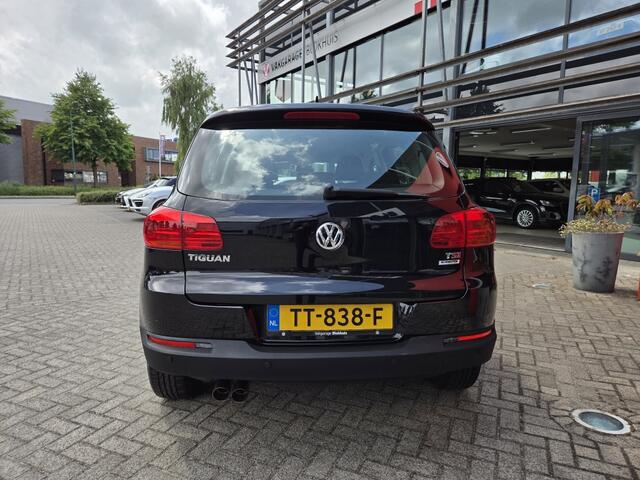 Volkswagen TIGUAN 1.4 TSI 150pk A/T Sport&Style | Navi |