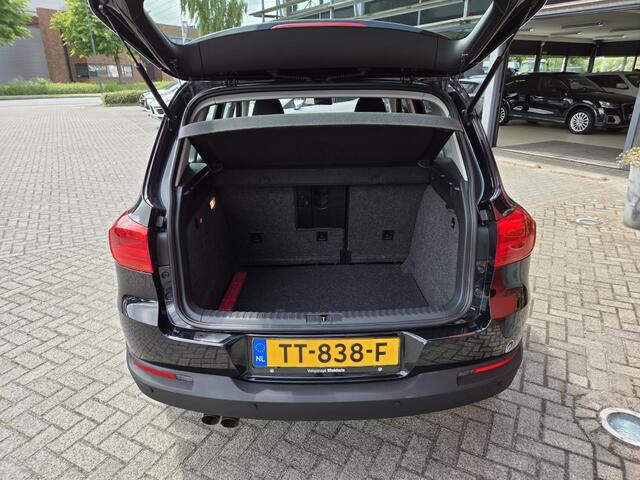 Volkswagen TIGUAN 1.4 TSI 150pk A/T Sport&Style | Navi |