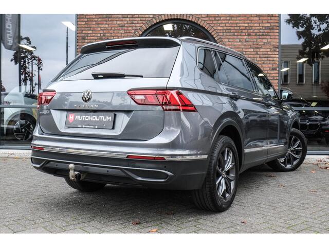Volkswagen TIGUAN Allspace 2.0 TDI Highline 7p. Trekhaak, Achteruitrijcamera, ACC
