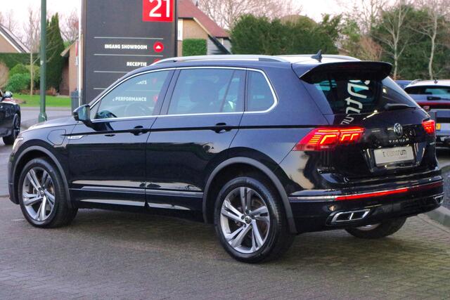 Volkswagen TIGUAN 1.4 TSI eHybrid 245 PK R-Line Business+ PHEV, Panoramadak, Adap. Cruise Control, Winterpakket