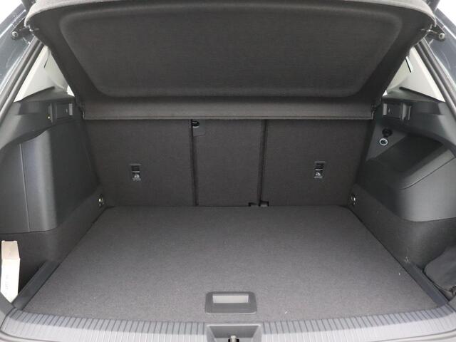 Volkswagen TIGUAN 1.5 eHybrid Life Edition 204PK DSG Trekhaak, 18" LM Velgen, Keyless, Achteruitrijcamera, Side Assist, Navi via Apple Carplay/Android Auto, Adaptieve Cruise Control, Stoel-Stuurverwarming, Elektr. Achterklep